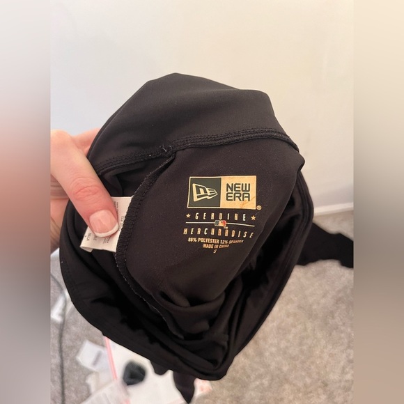 New Era Logo Legging Black New York Yankees Size Small - Picture 2 of 3